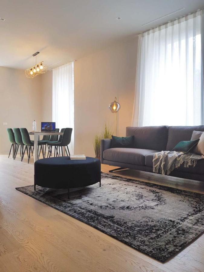 Ar Boutique Apartments Bergamo Bagian luar foto