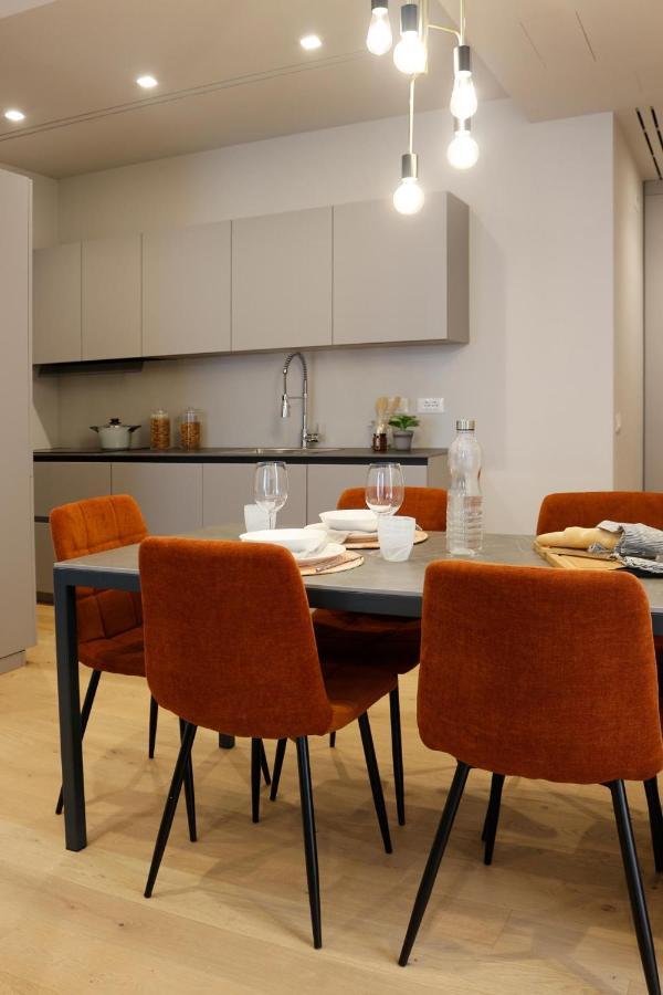 Ar Boutique Apartments Bergamo Bagian luar foto